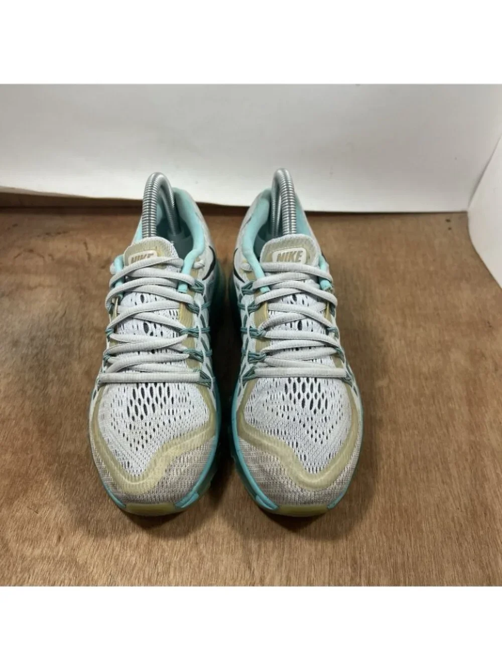 Nike Air Max 2015 Women's Size 6.5 Running Shoes Platinum Green Aqua Athletic